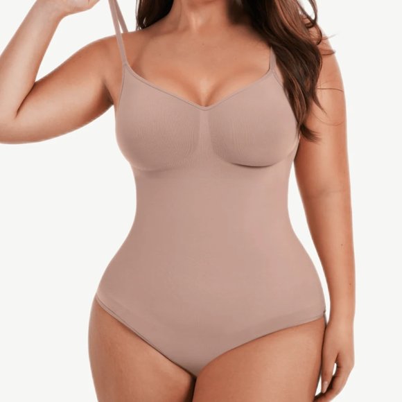 Seamless Sculpt Covered Bust and Back Thong Bodyshaper - Picture 2 of 10